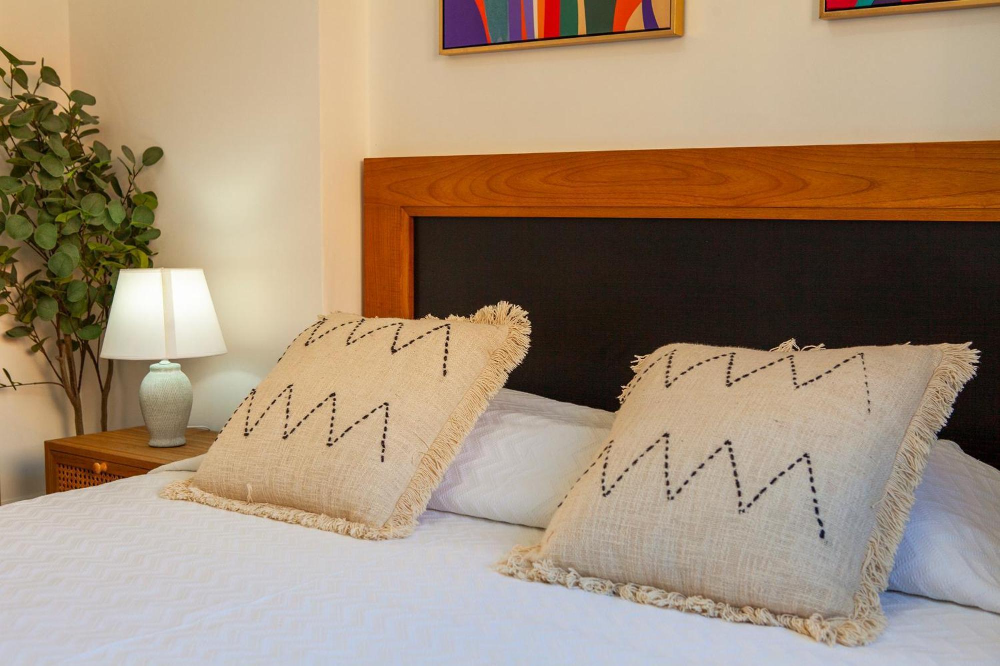 B55 - Santo Amaro Hill Apartment